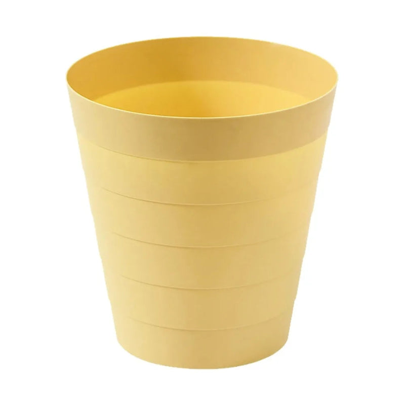 Poubelle classique en plastique jaune
