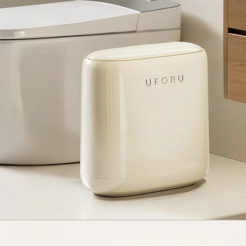 Poubelle de salle de bain design moderne blanche
