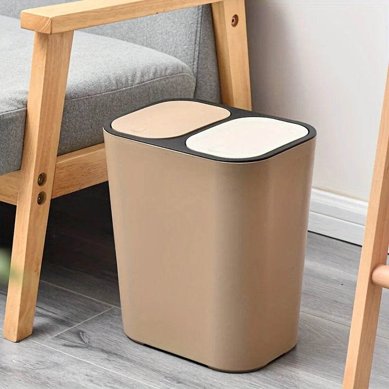 Poubelle double compartiment design simpliste