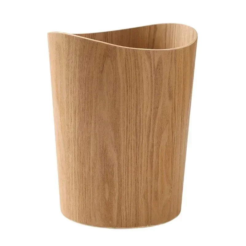 Poubelle en bois nordique claire