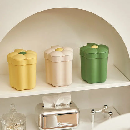 Poubelle en plastique design fleurie
