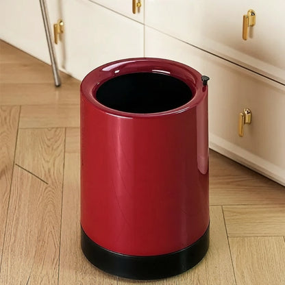 poubelle en plastique design minimaliste ronde rouge